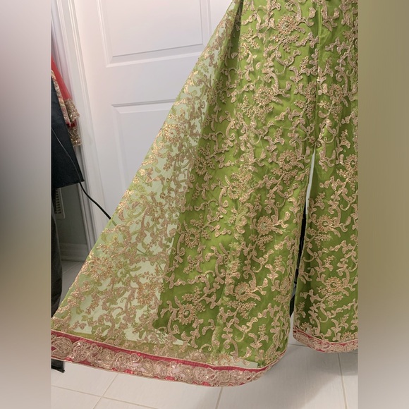 Gorgeous Sharara/Flare Pants. Beautiful Colors! Perfect for a wedding or Party - Picture 2 of 5